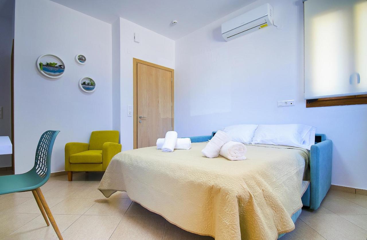 Petite Palace 레팀노 외부 사진